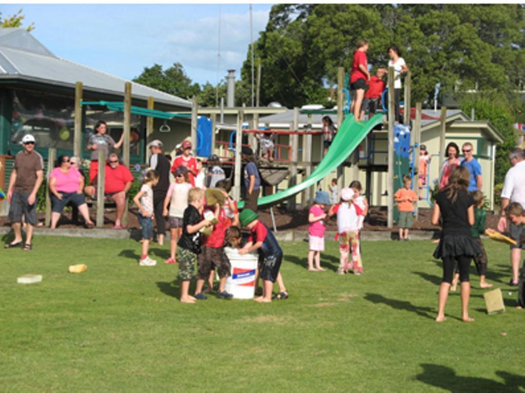 Omokoroa Kiwi Holiday Park Tauranga Eksteriør bilde